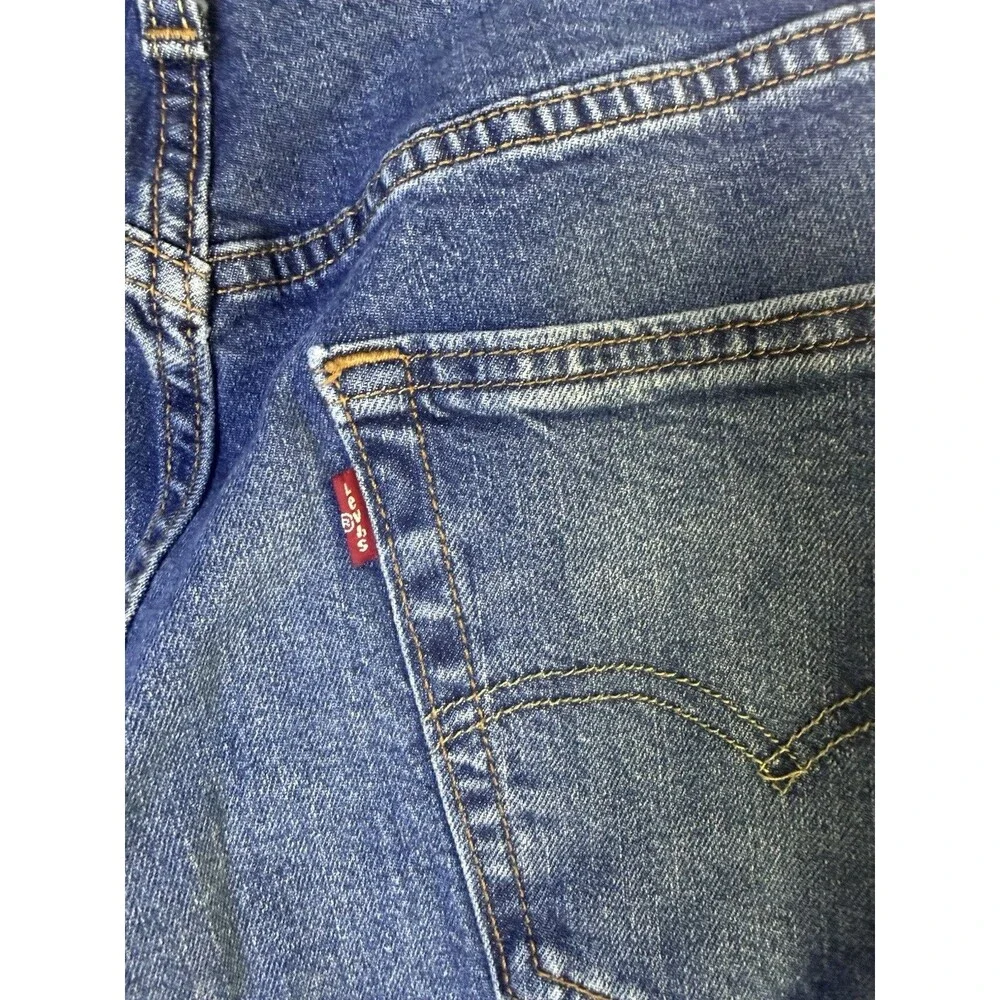 Levi’s 541 Athletic Fit Jeans Men’s 34x32 Medium Wash Tapered Stretch Denim
